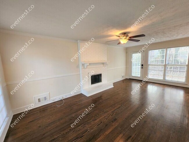 Foto del edificio - 1438 Fieldgreen Overlook