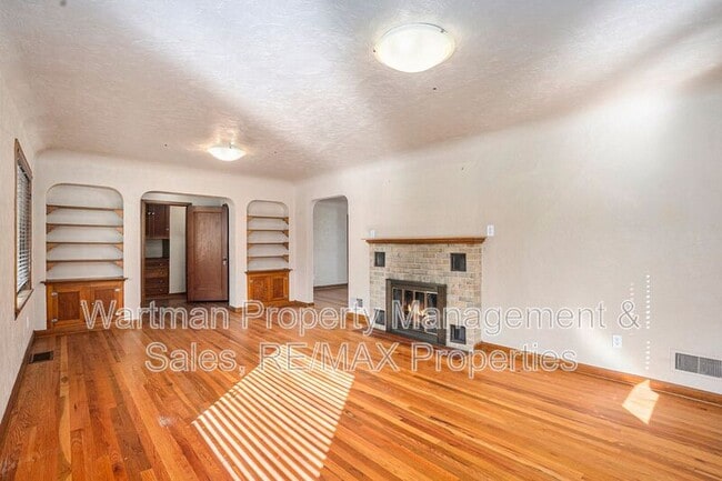 Photo - 1815 Lorraine St House