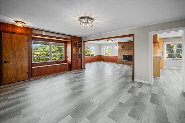 Foto del edificio - 5005 Lillian Lee Rd