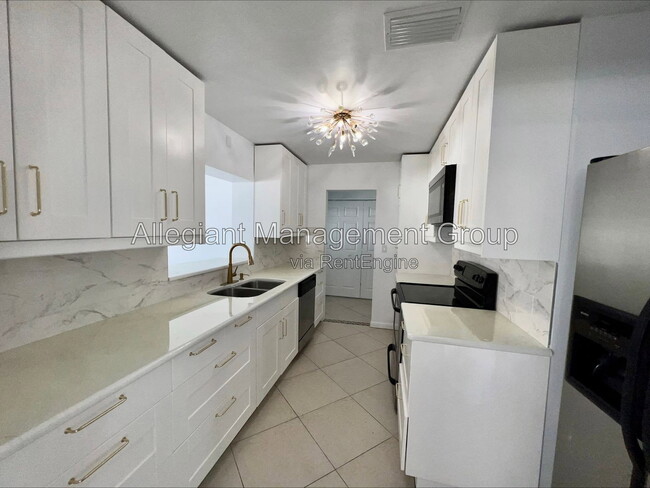 Photo - 1211 Lehigh St House