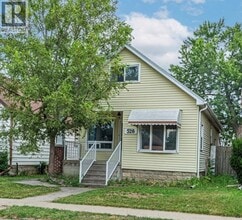 Building Photo - 526 Josephine Ave