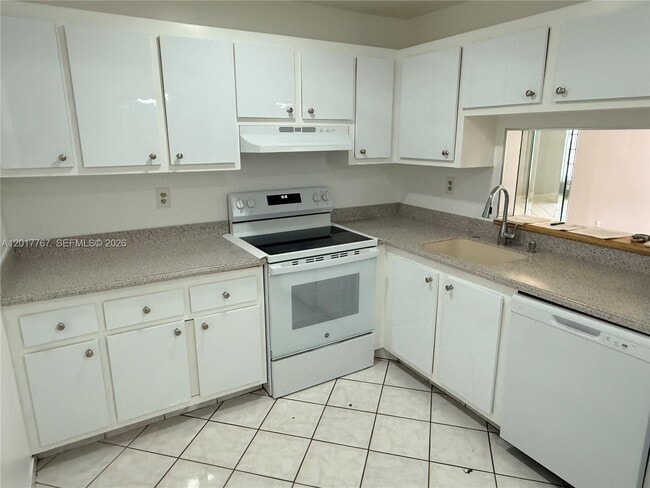 Foto del edificio - 1820 SW 81st Ave