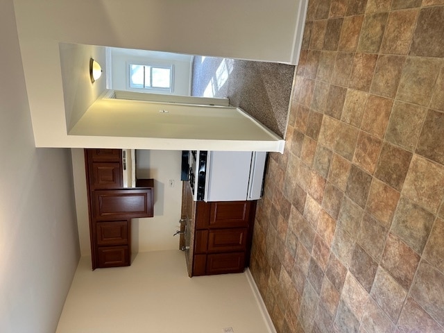 Building Photo - 2332 W Eastwood Ave