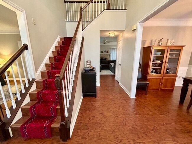 Foto del edificio - 5 Milestone Manor Ct