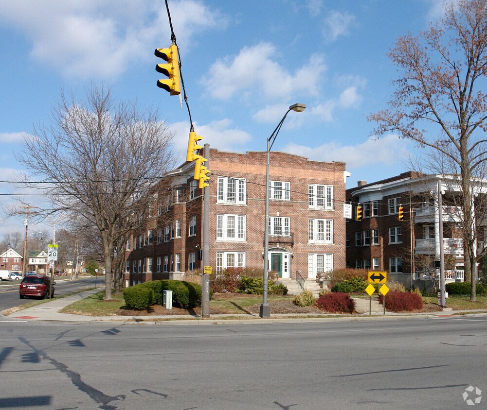 1544 E Broad St, Columbus, OH 43203 Apartments Columbus, OH