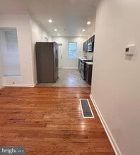 Building Photo - 2233 BONAFFON St