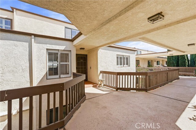 Foto del edificio - 4835 E Anaheim St