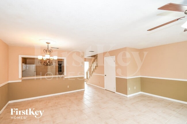 Foto del edificio - 3053 Cobblewood Ln E