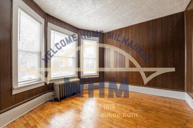 Foto del edificio - 2251 N 41st St