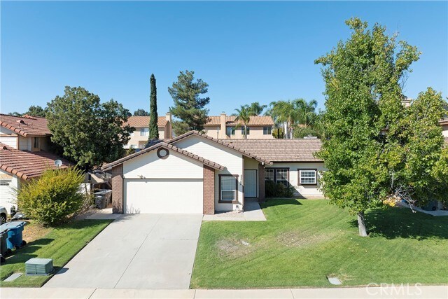 Foto principal - 22704 Cervera Rd