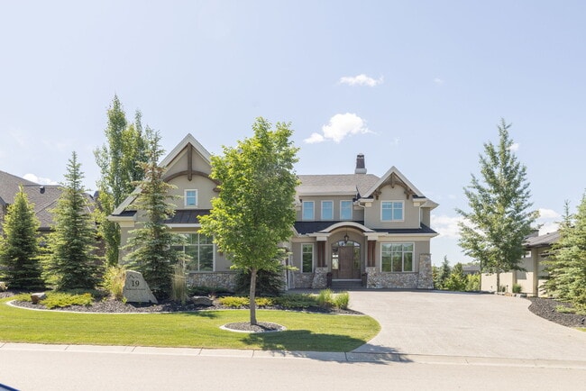 Photo - 19 Watermark Ave (Calgary, AB) House
