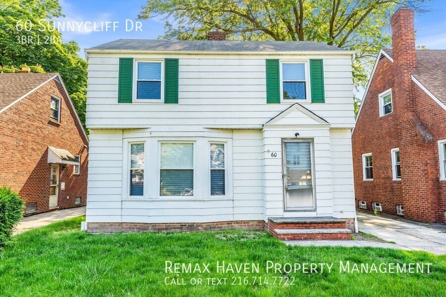 Primary Photo - 60 Sunnycliff Dr