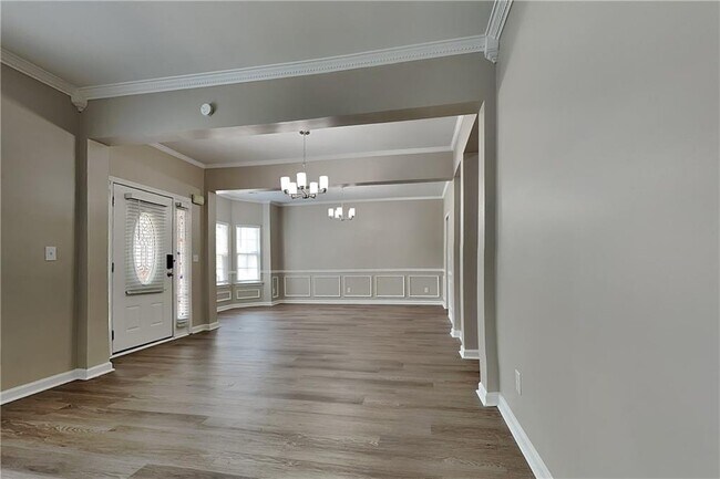 Foto del edificio - 457 Lily Shoals Ln