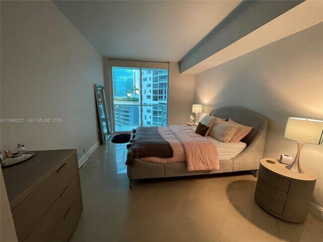 Foto del edificio - 218 SE 14th St