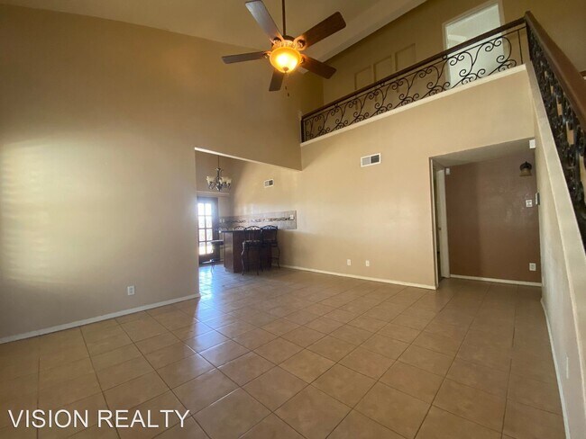 Foto del edificio - 4 br, 2 bath House - 3676 La Cuesta Dr.
