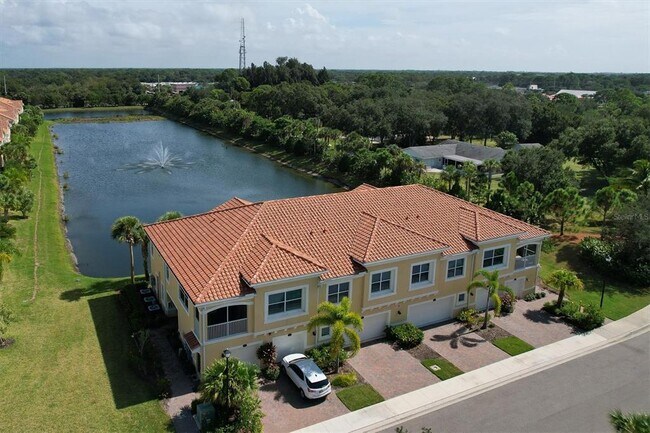 Foto del edificio - 103 Explorer Dr