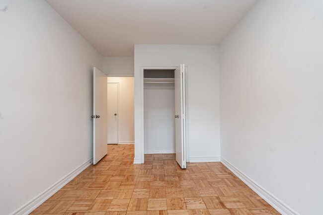 Building Photo - 27 Paxtonia Blvd