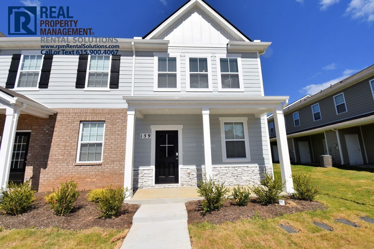 Wonderful 1yr old 3BR end unit townhome i... House Rental in Lebanon