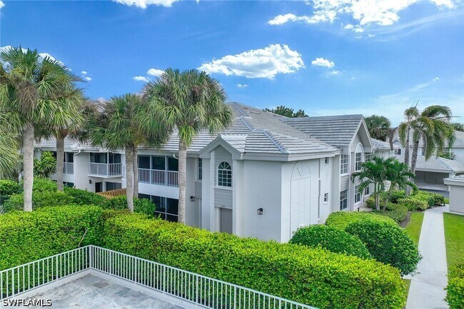 Foto del edificio - 4251 Lake Forest Dr