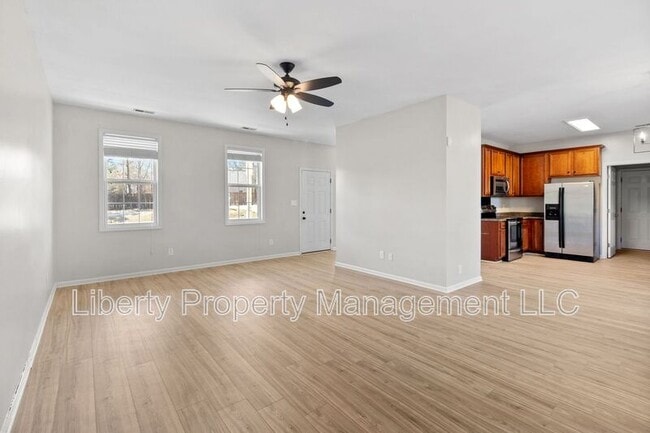 Building Photo - 47 Strike Eagle Dr