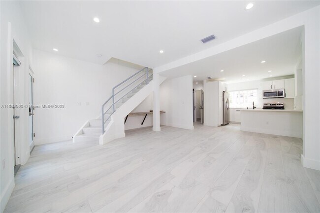 Foto del edificio - 835 Jefferson Ave