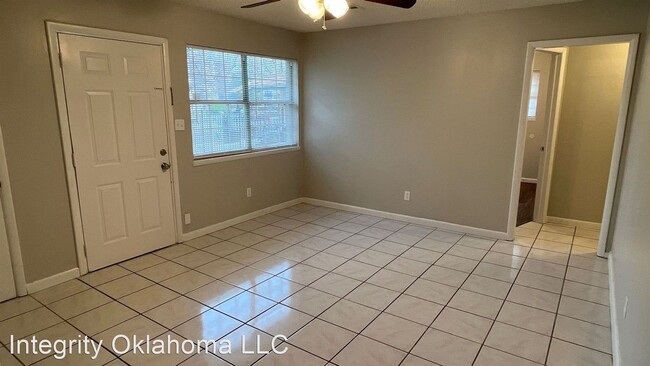 Building Photo - 4 br, 1 bath House - 2134 SW 39th