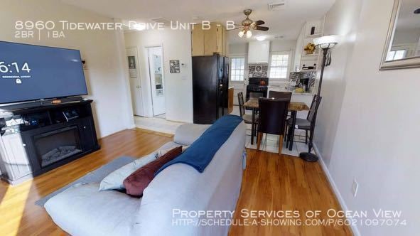 Building Photo - 8960 Tidewater Dr