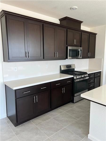 Building Photo - 206 Waterside Pl