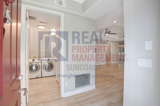 Foto del edificio - 7946 Tybee Ct
