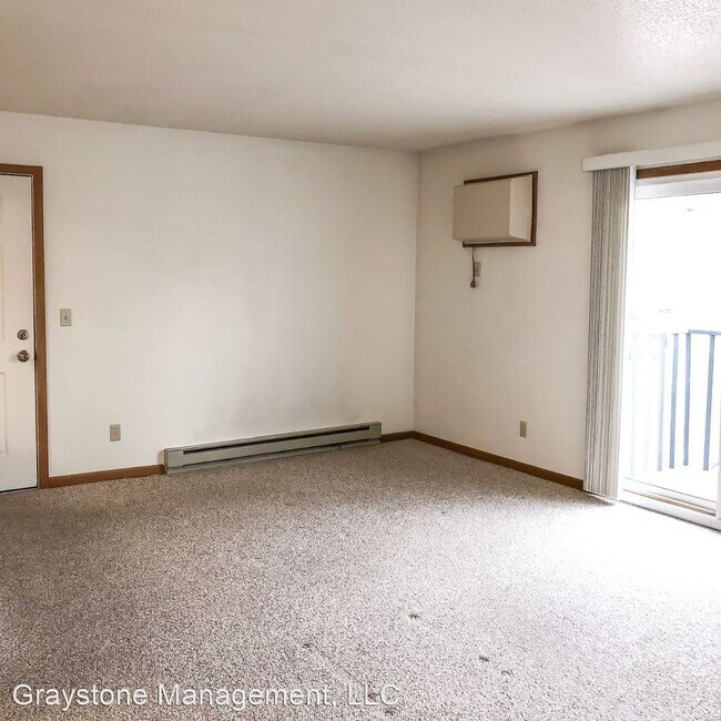 Building Photo - 927 Briar Ln