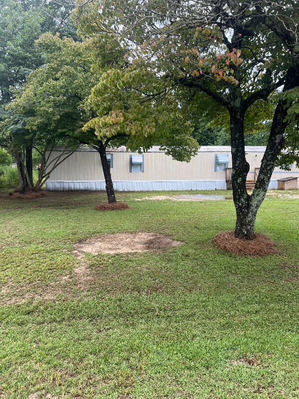 Foto del edificio - 1805 Gilbert Dr