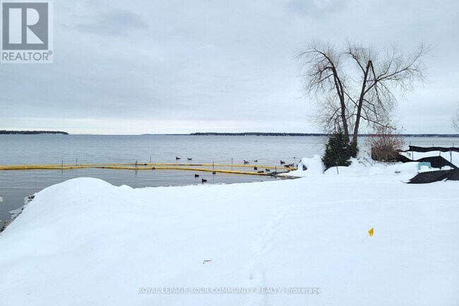 Building Photo - 709 Roberts Rd