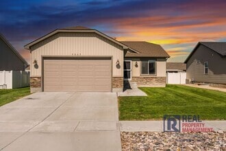 Building Photo - 5065 Brookstone St