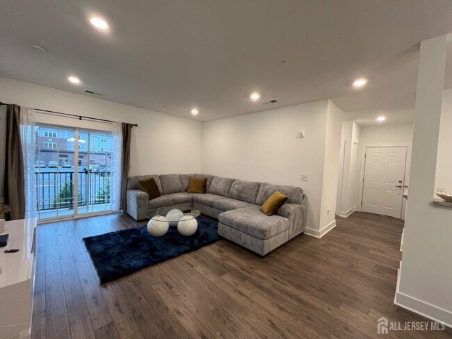 Foto del edificio - 826 Stiller Ln