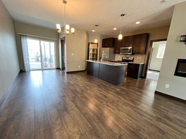 Foto del edificio - 3 Bed/2.5 Bath Townhome in Downtown Sioux Falls!!