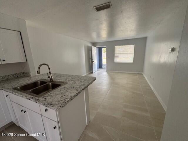 Foto del edificio - 649 School St