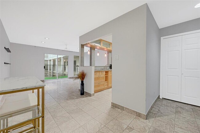 Building Photo - 2333 Bering Dr