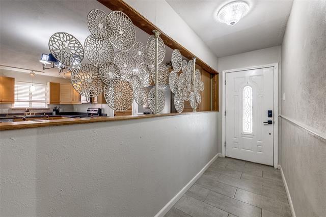 Building Photo - 2936 San Marcos Dr