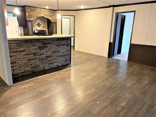 Building Photo - 91 Brenner Ct