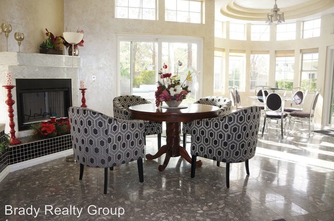 Foto del edificio - 5 br, 6.5 bath House - 2521 Driftwood Dr.