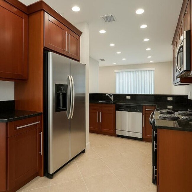 Foto del edificio - 5145 NW 30th Terrace