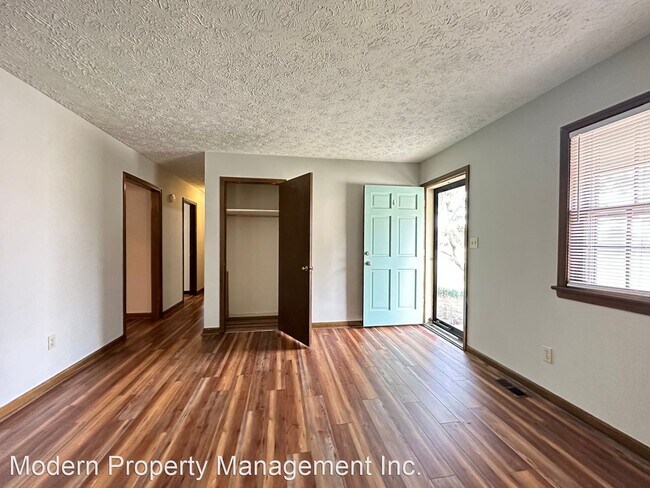 Building Photo - 3 br, 2 bath House - 3370 Spangler Dr.