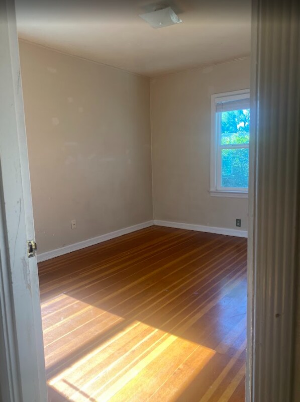 Foto del edificio - 2450 Wantland Ave