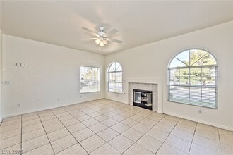 Building Photo - 1637 Cave Spring Dr