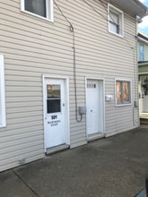 Building Photo - 501 Washington St