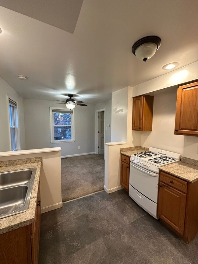 Foto del edificio - 3013 Glendale Ave