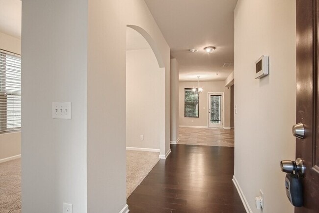 Building Photo - 4774 Brookwood Pl