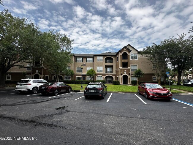 Foto del edificio - 10961 Burnt Mill Rd