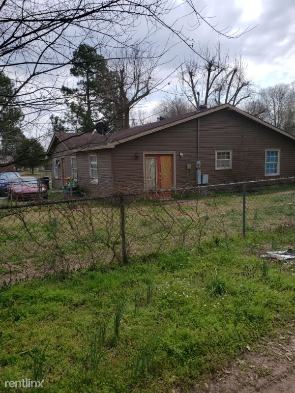 Building Photo - 4 br, 2 bath House - 609 Front Street