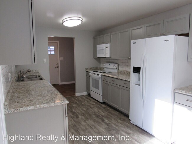 Building Photo - 5 br, 2 bath House - 7094 Dover Way